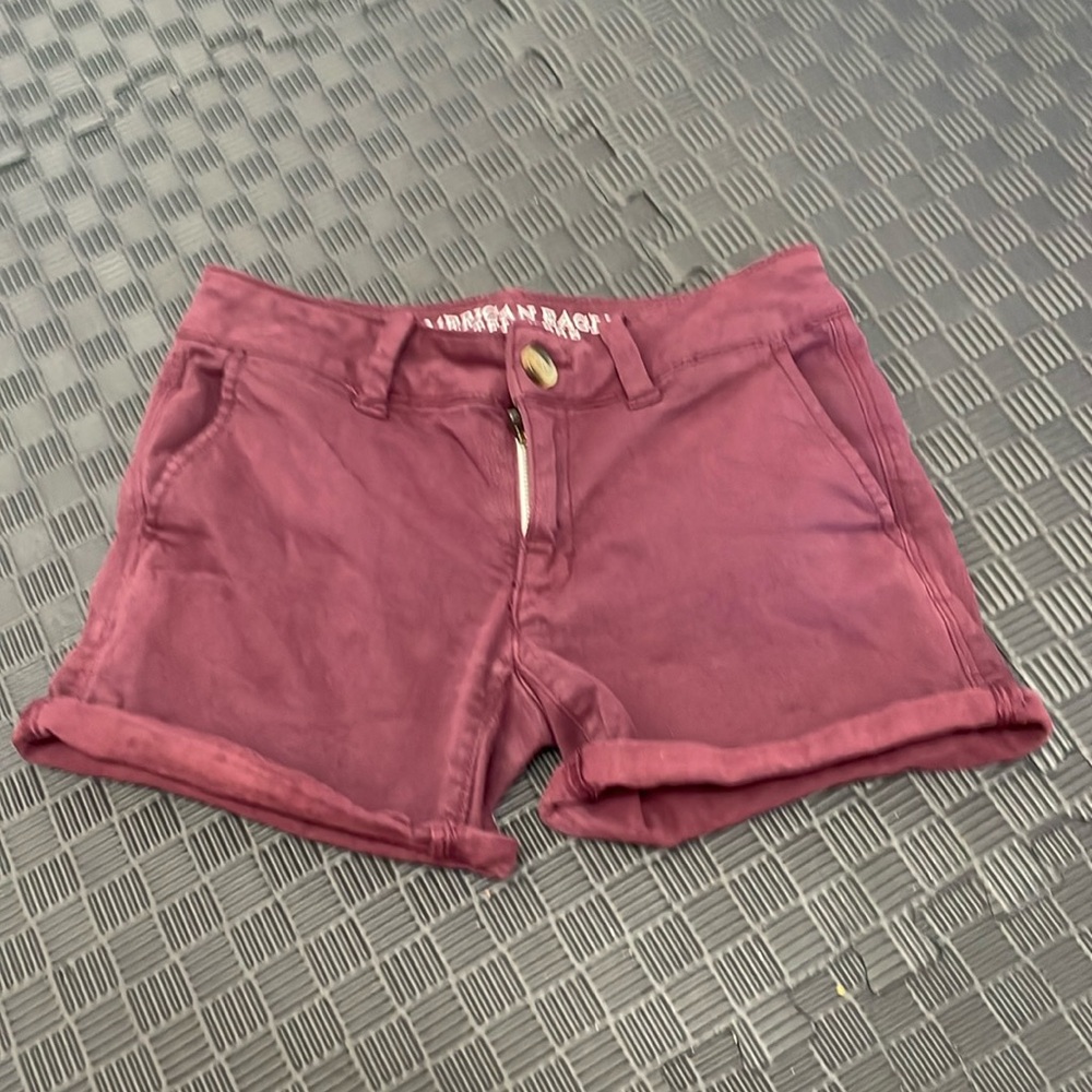 American Eagle outfitters  maroon midisuper stretch shorts size 00
